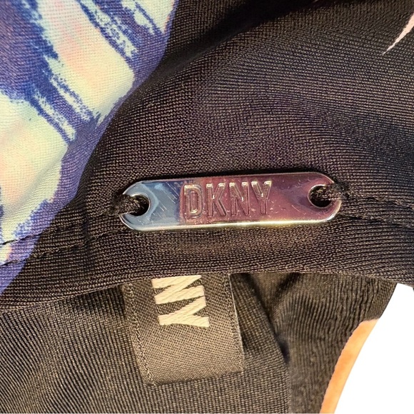 DKNY Floral Halter Neck Swimsuit in Black/Peach/Blue Size L — never worn - Picture 8 of 9